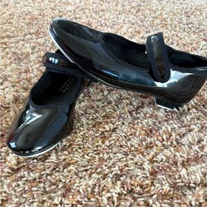 ⭐️5/$15! Danskin Freestyle Tap Shoes